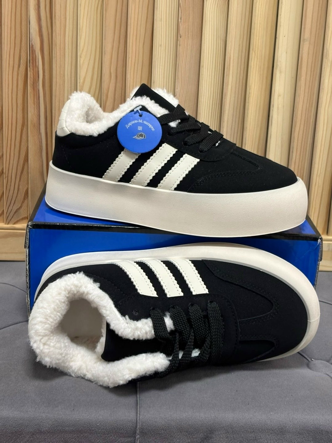 зимние кроссовки adidas campus,зимние женские кроссовки adidas campus black white fur мех,зимние кроссовки adidas campus с мехом,кроссовки adidas campus женские зимние с мехом,кроссовки адидас кампус