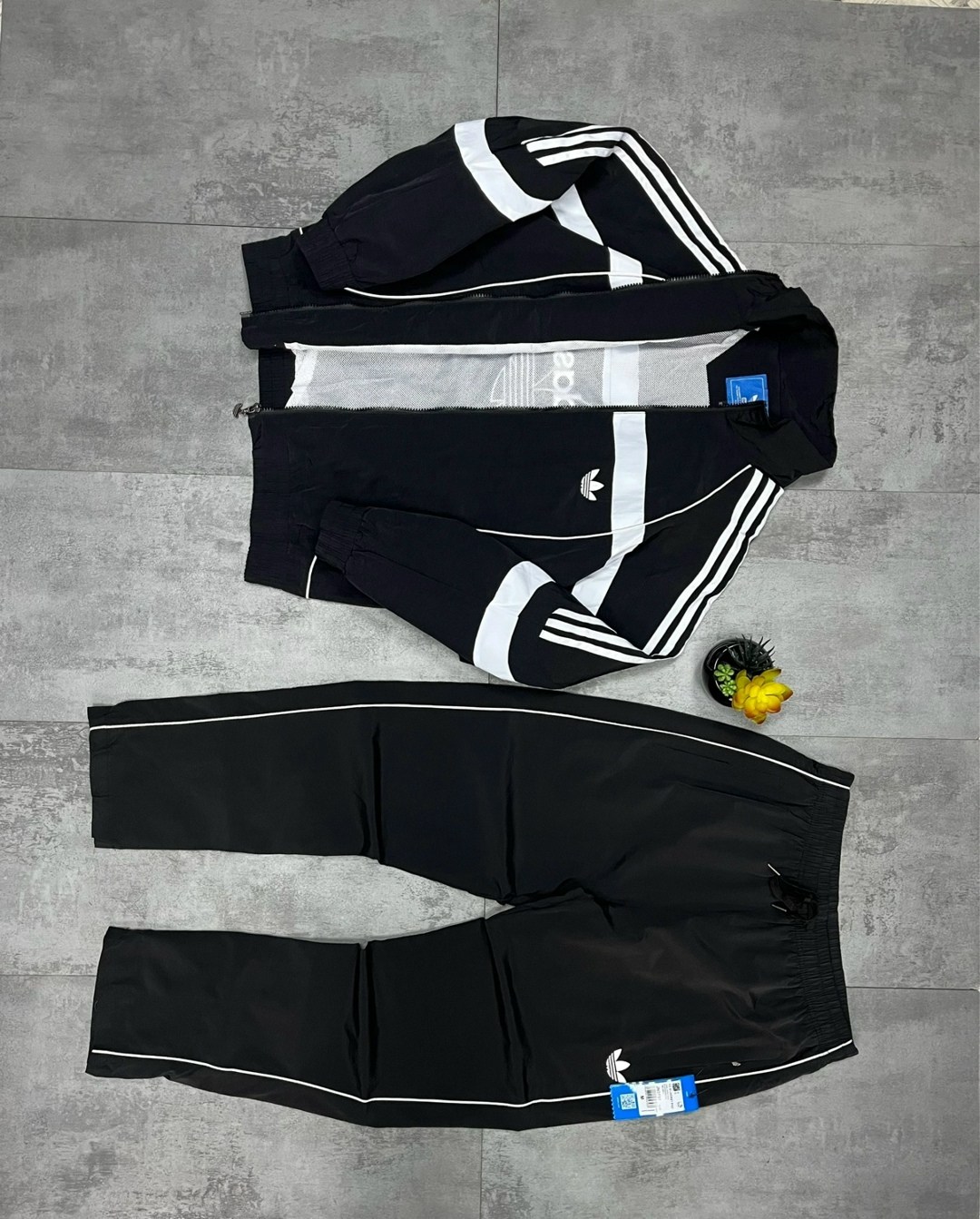 adidas original,adidas originals adidas,лейбл адидас,куртка с подкладкой