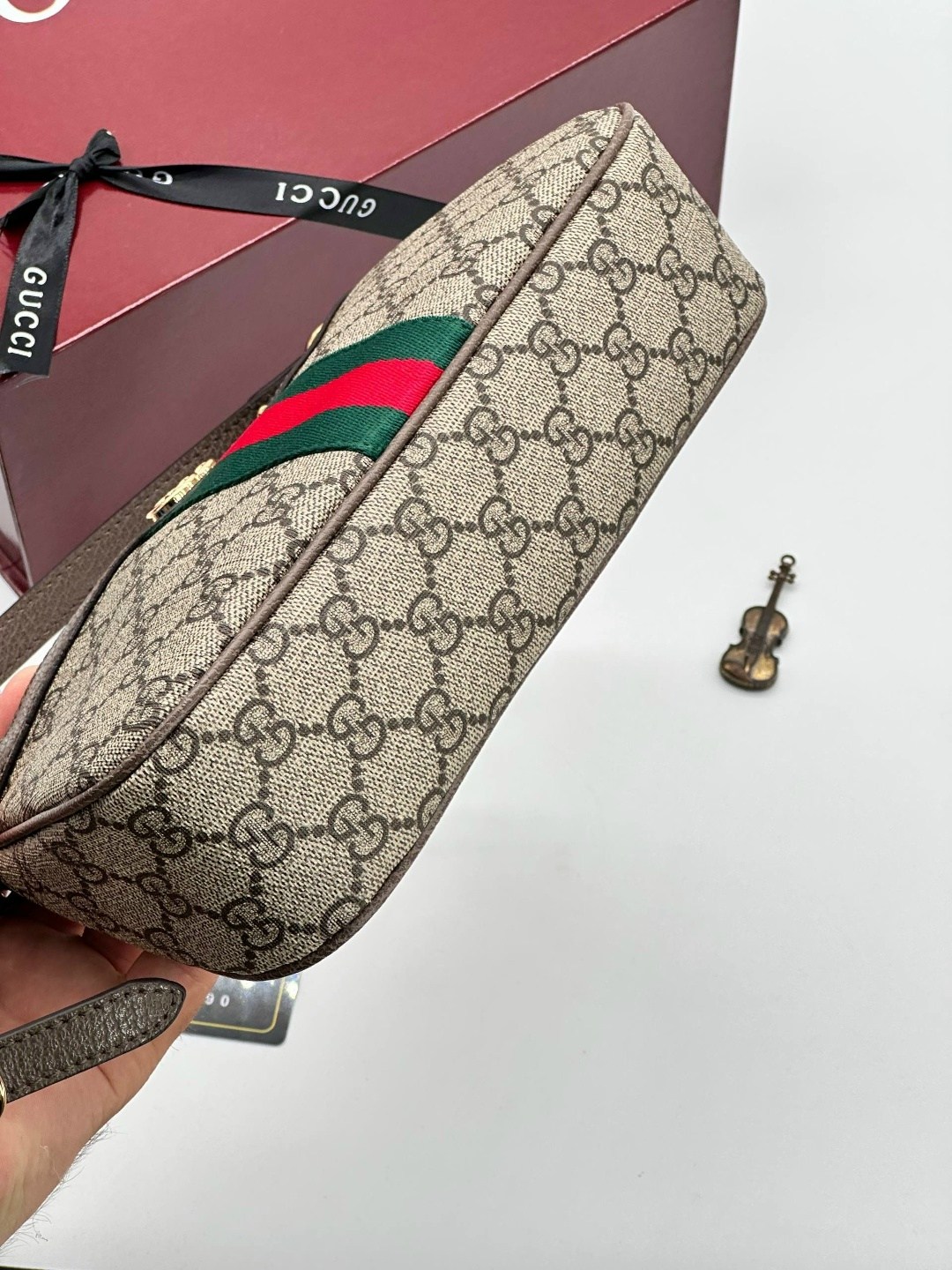сумка gucci,женская сумка gucci,сумка гуччи,сумка гуччи женская,повседневная женская сумка gucci