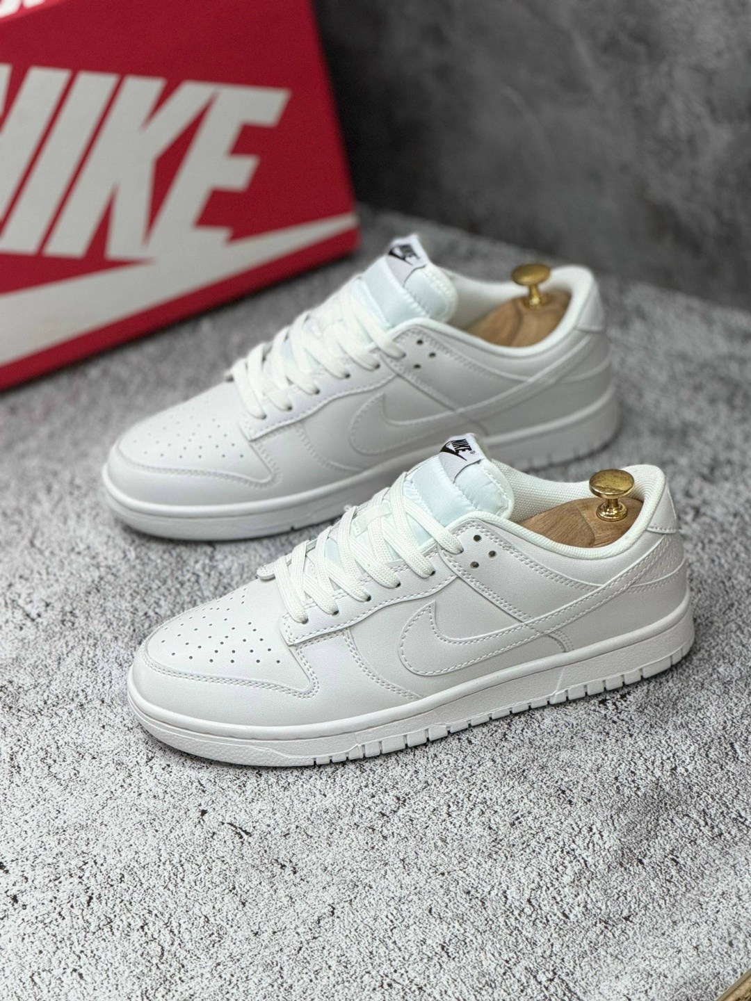 nike dunk low triple white,кроссовки nike dunk sb low,кроссовки nike dunk low,кроссовки,кросcовки nike air force 1