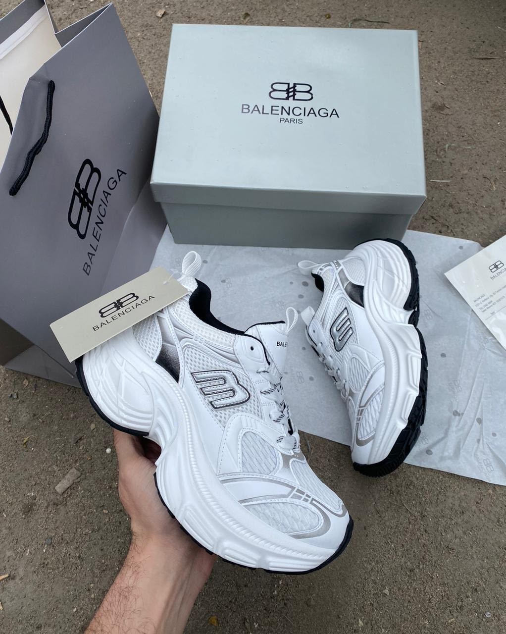 кроссовки женские balenciaga,balenciaga кроссовки,кроссовки balenciaga на высокой подошве арт. р135,кроссовки balenciaga женские balenciaga цвет белый,кроссовки balenciaga на высокой подошве