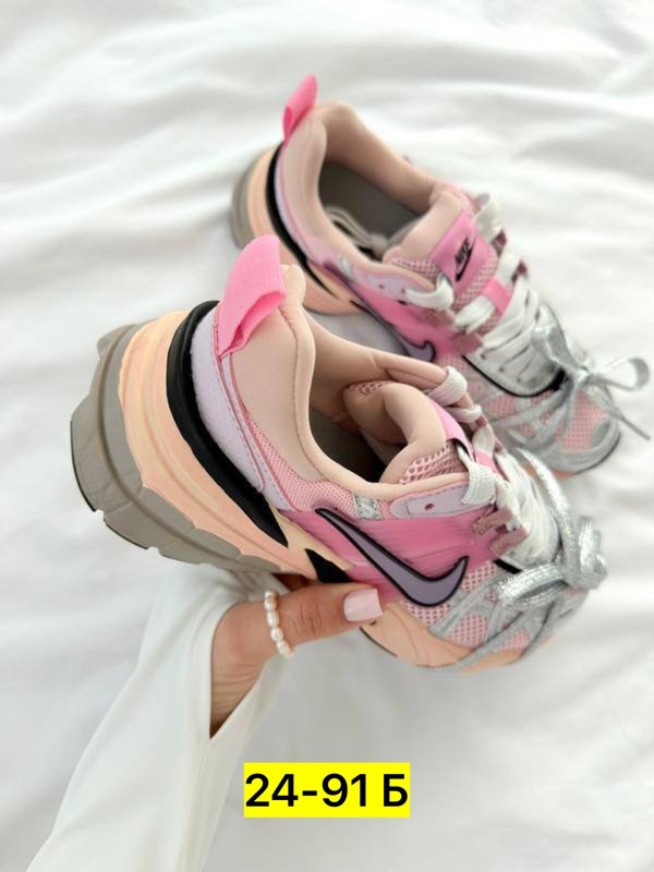 кроссовки nike женские,кроссовки для женщин nike initiator pink,женские кроссовки,кроссовки nike,кроссовки для бега