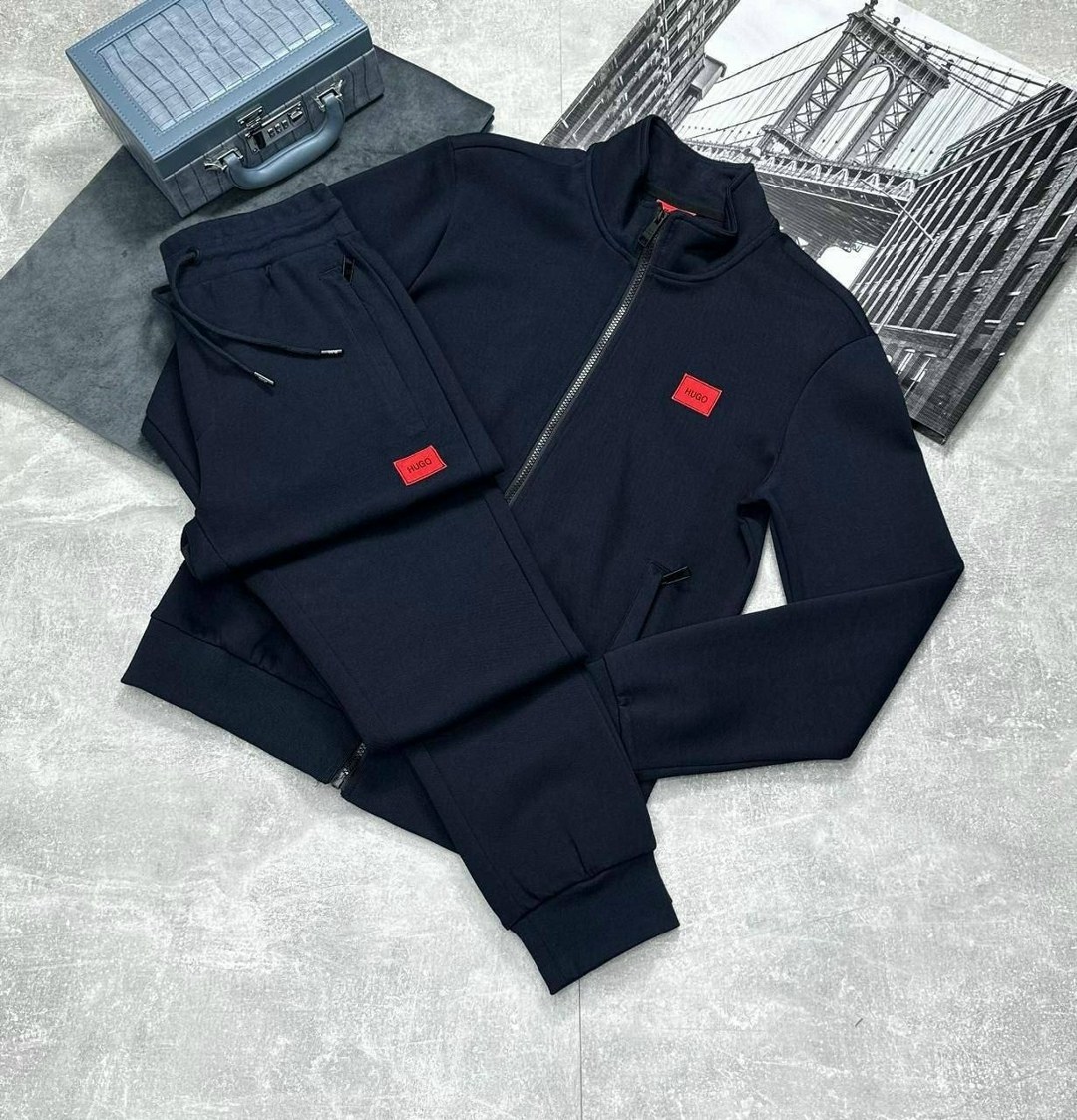 спортивный костюм hugo boss,мужские спортивные костюмы,спортивный костюм hugo,спортивные костюм,мужской спортивный костюм boss с капюшоном