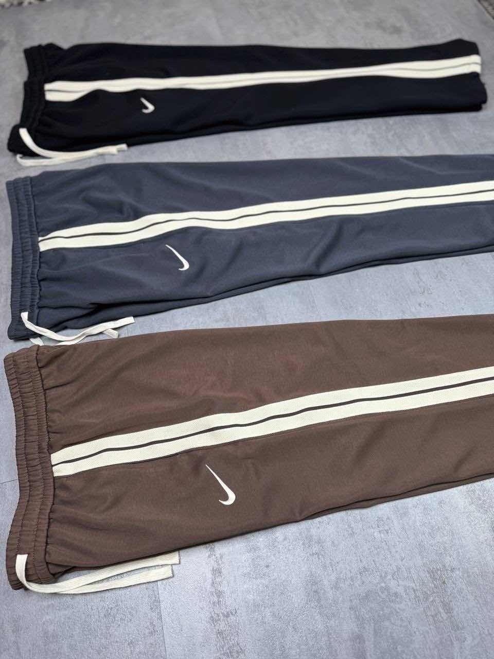 спортивные штаны мужские nike,спортивные штаны для мужчин,штаны спортивные,спортивные штаны nike,спортивные штаны мужские