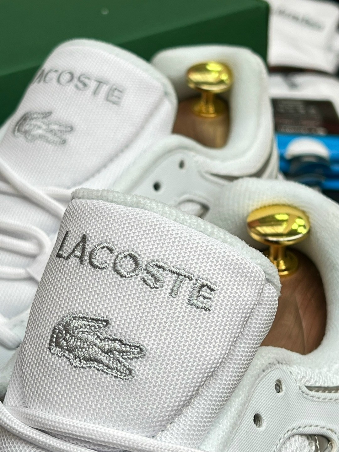 кроссовки lacoste,lacoste мужские кроссовки,мужские кроссовки 2k24 белого цвета lacoste,женские кроссовки lacoste l003 2k24 цвет белый размер 38 eu,мужские кроссовки lacoste l003 2k24 цвет белый разме