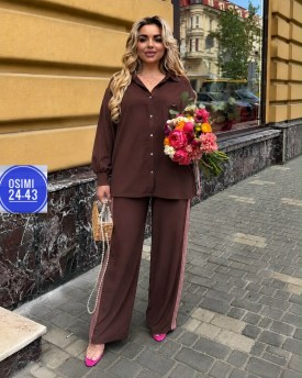 Костюм