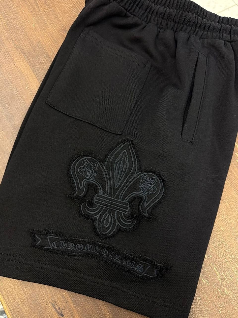 шорты chrome hearts,шорты черные,шорты повседневные,шорты мужские,шорты филипп плейн мужские
