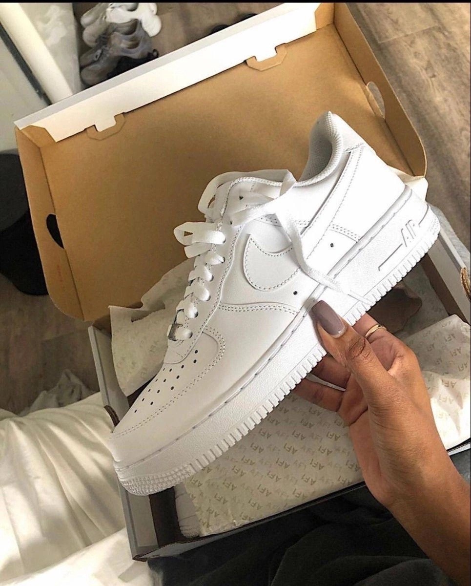 nike air force 1 white,nike air force 1 low white,кроссовки nike air force 1 форсы белые кеды,nike air force 1,nike air force 1 low