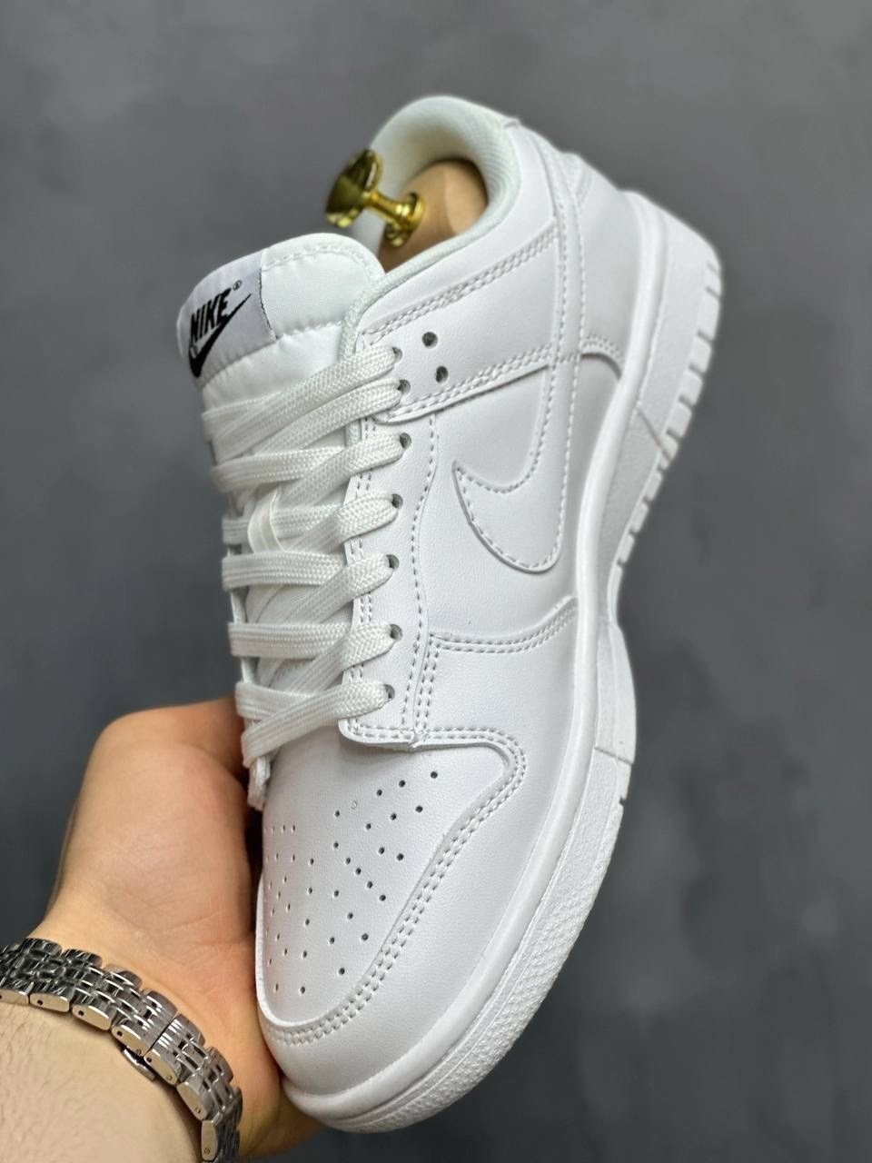 nike dunk low triple white,кроссовки,кросcовки nike air force 1,nike dunk low white,кроссовки nike sb dunk low