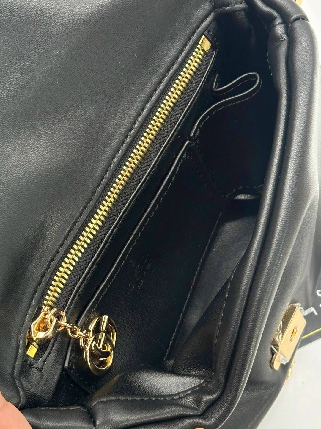 сумка gucci,женская сумка gucci,gucci сумка на плечо,сумка гуччи женская,сумка гуччи