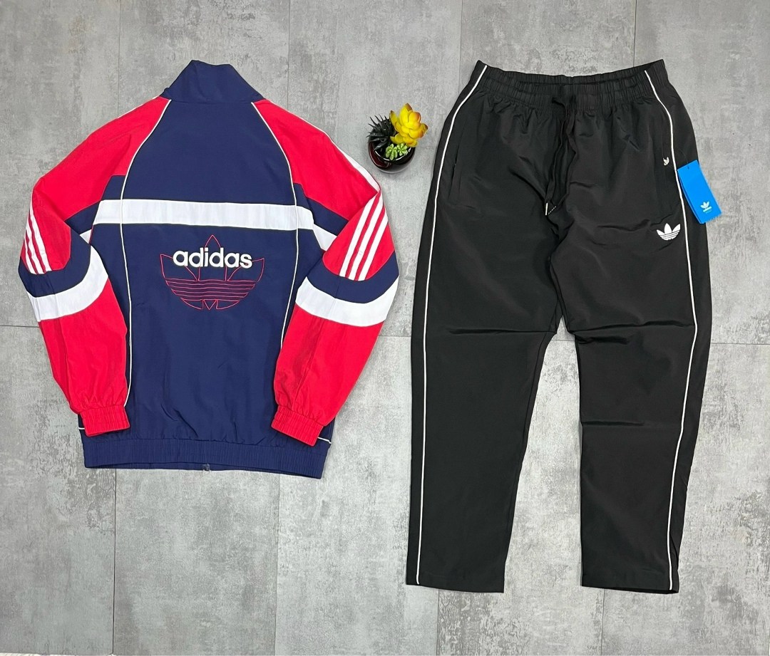 adidas original,adidas originals adidas,лейбл адидас,куртка с подкладкой