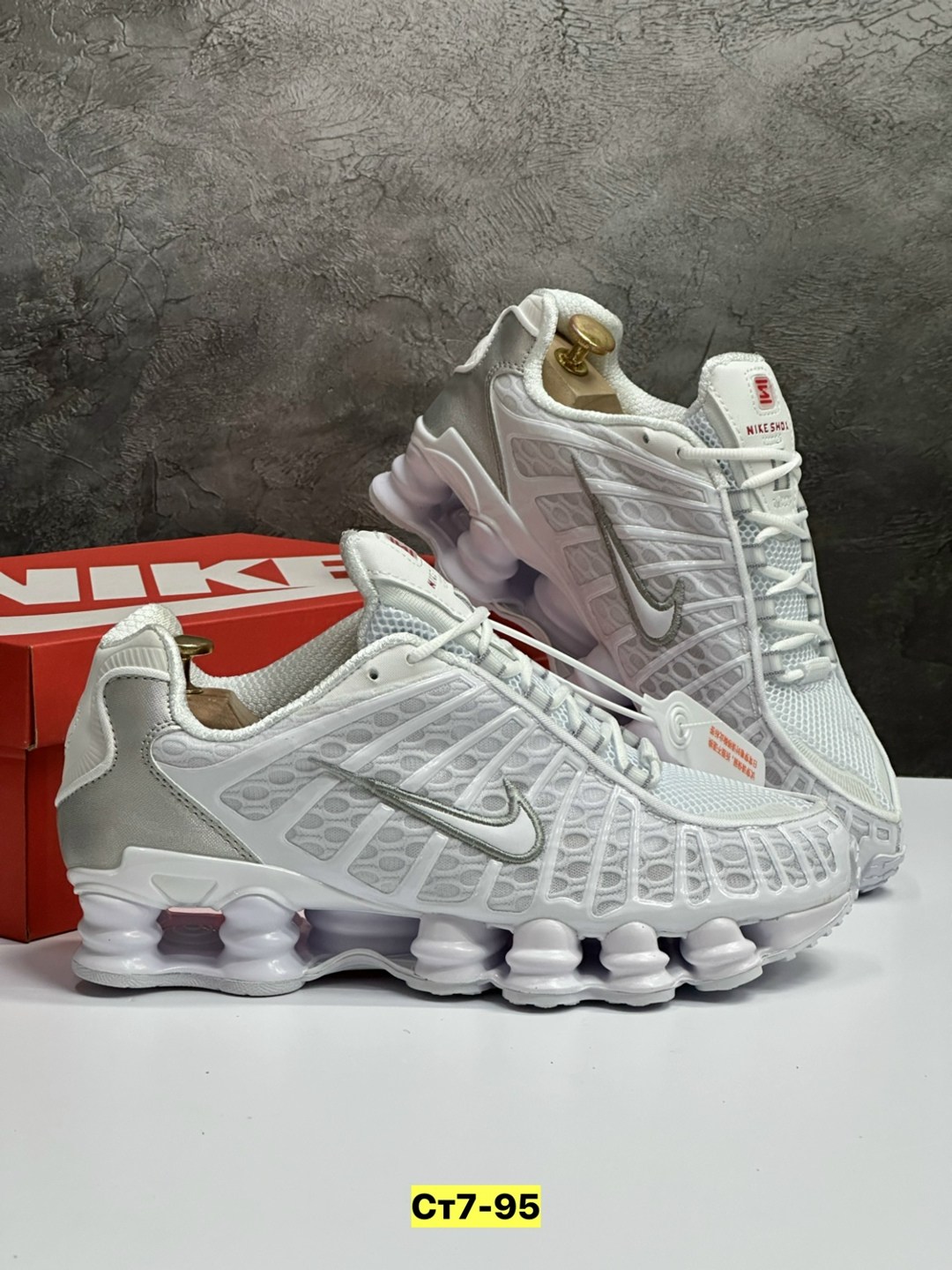 кроссовки nike,кроссовки nike shox tl,nike shox tl white metallic silver,кроссовки nike shox tl белые,кроссовки мужской nike
