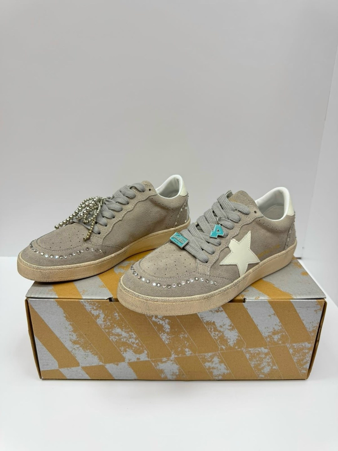 golden goose кроссовки,кеды golden goose,,замшевые кеды,кроссовки golden goose wmns superstar ice silver кремовые
