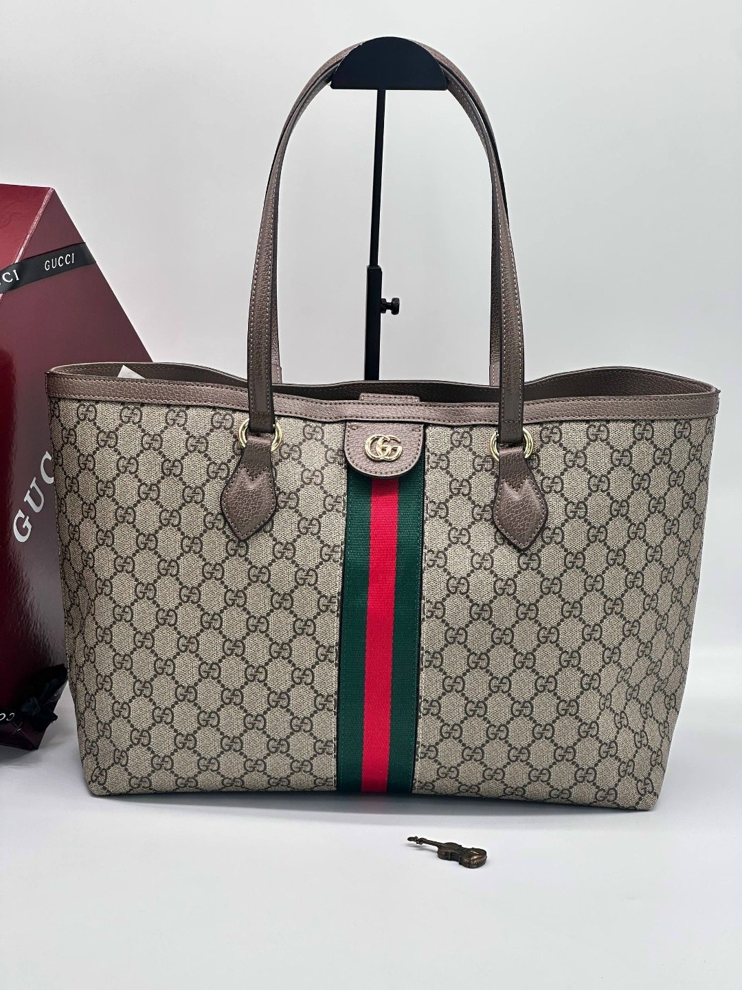 сумка gucci,сумка гуччи шоппер женская,женская сумка gucci,gucci сумка шоппер,сумка тоут гуччи