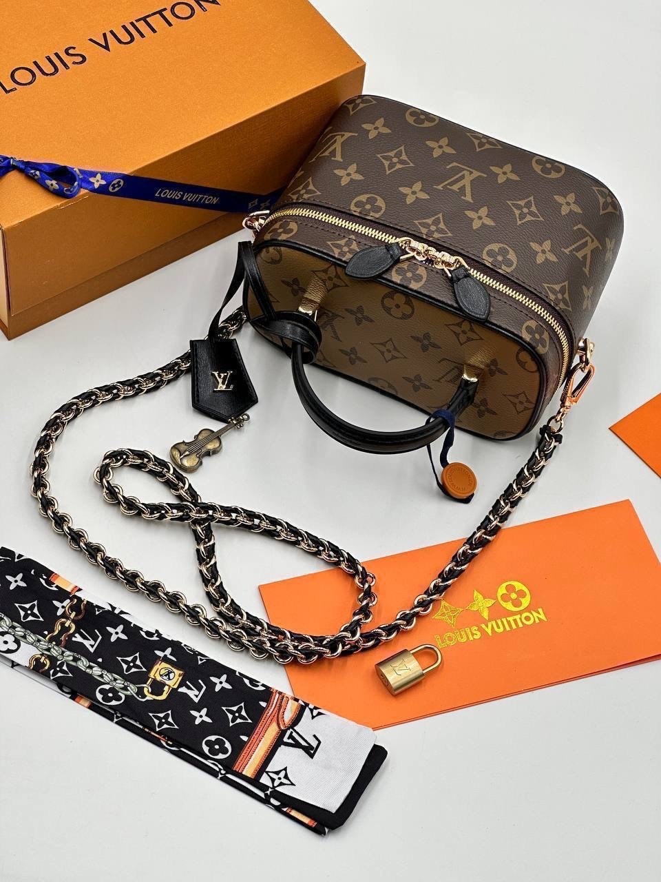 louis vuitton женская сумка,сумкa louis vuitton,сумка louis vuitton vanity pm,сумка луи витон,сумка луи виттон