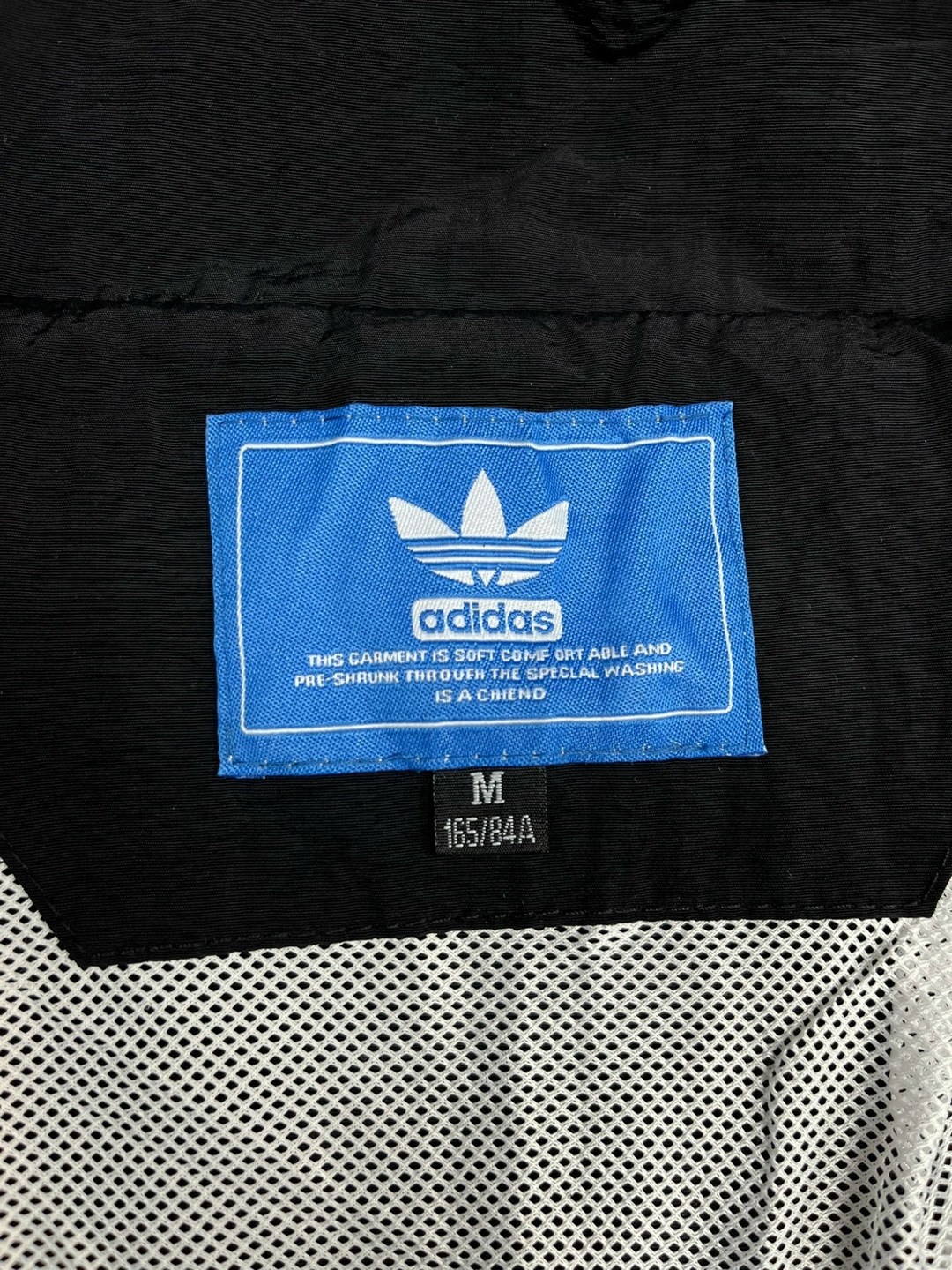 adidas original,adidas originals adidas,лейбл адидас,куртка с подкладкой