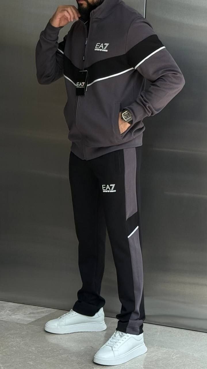 мужские спортивные костюмы,костюм спортивный tracksuits ea7,спортивные костюм,мужская спортивная одежда,стильные мужские костюмы
