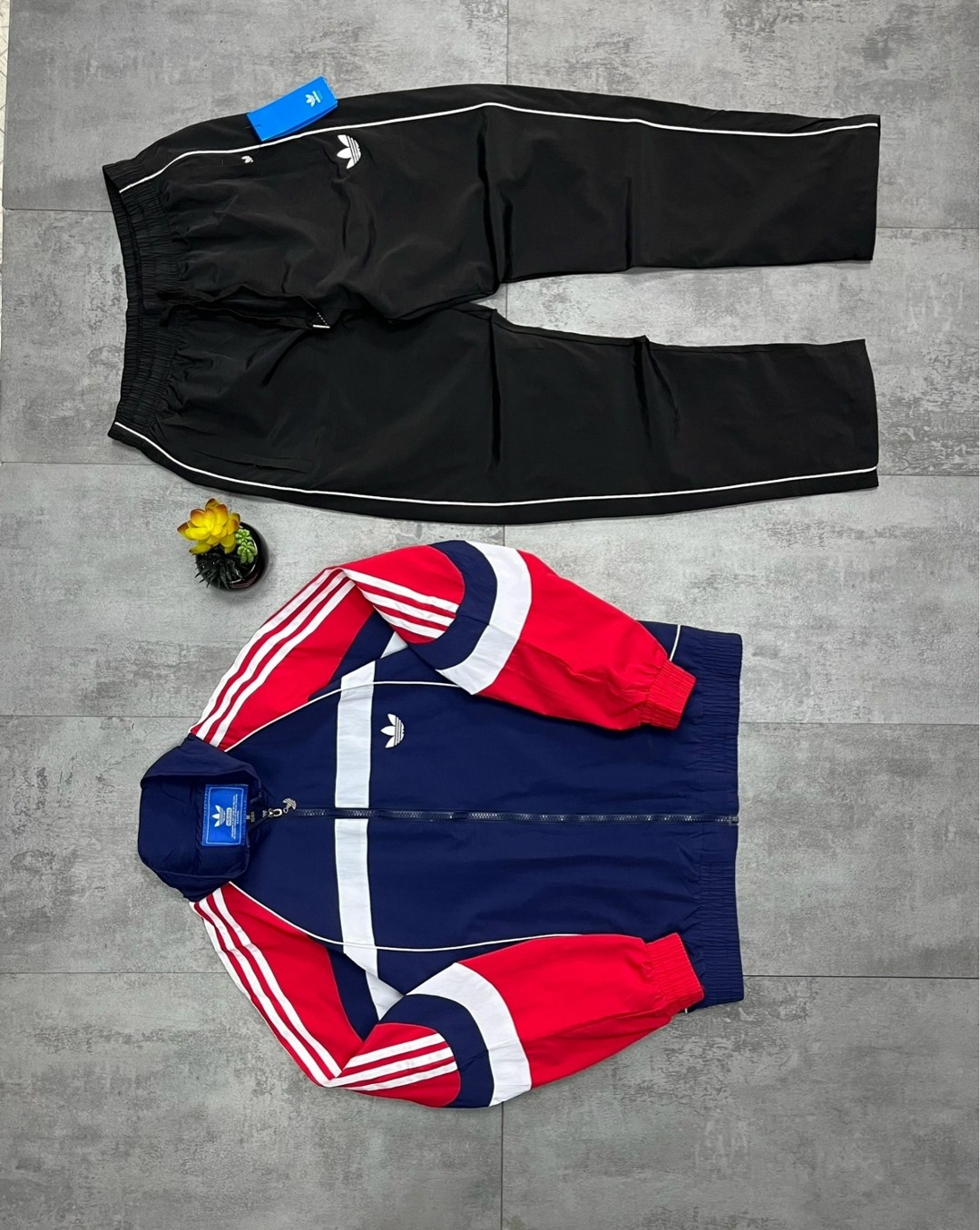 adidas original,adidas originals adidas,лейбл адидас,куртка с подкладкой