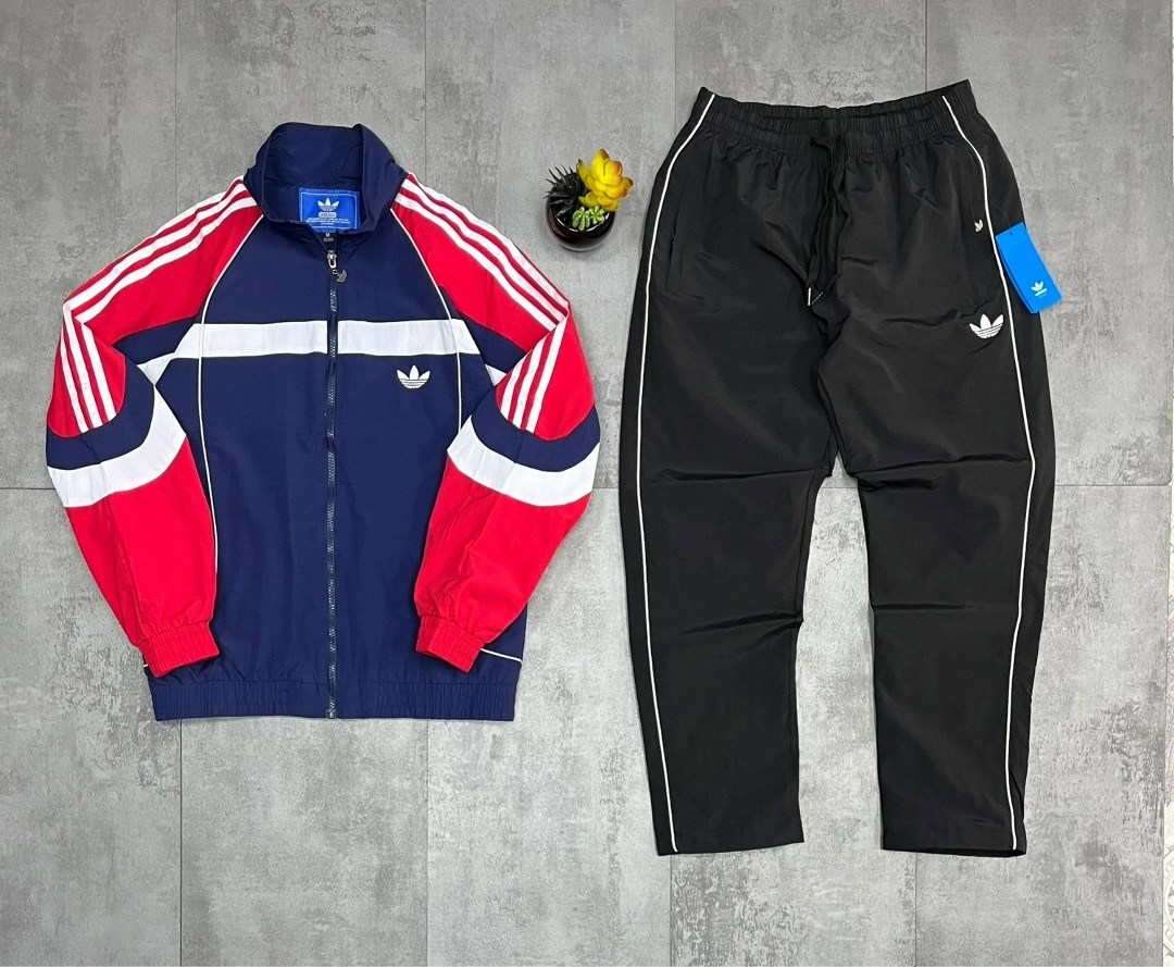 adidas original,adidas originals adidas,лейбл адидас,куртка с подкладкой