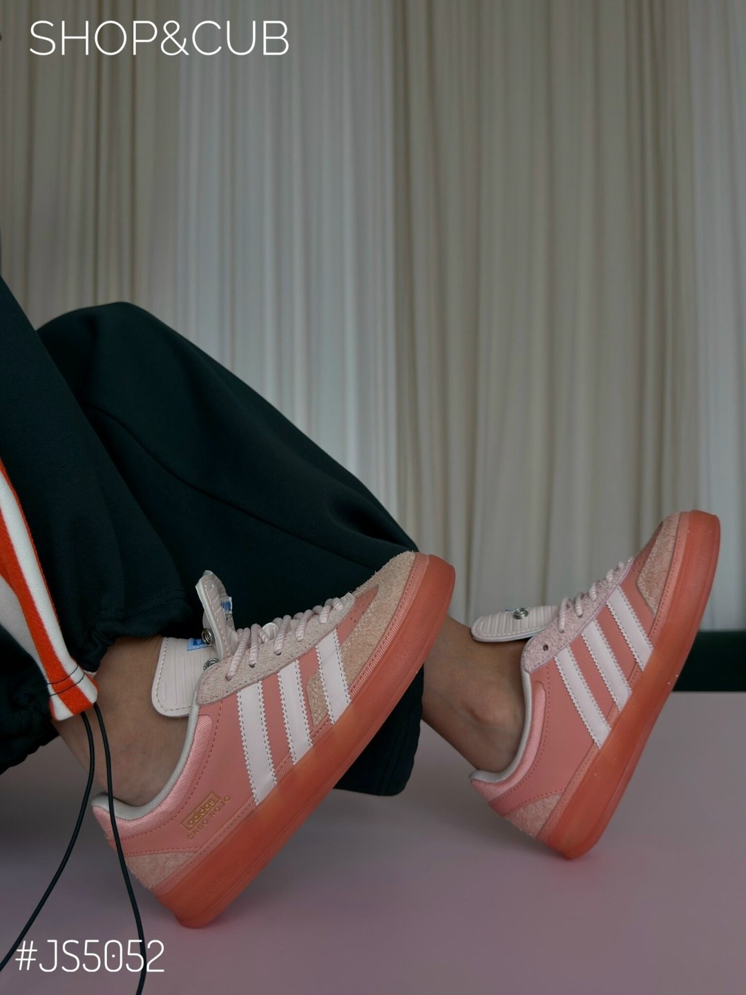костюм спортивный adidas,спортивные костюм,костюм адидас,женские костюмы спортивные,костюм спортивный adidas sportswear