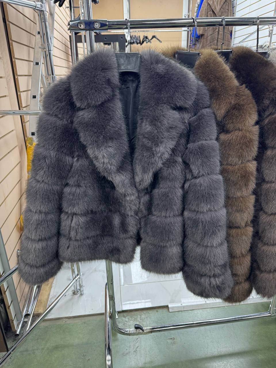шуба из песца,шуба (песец),шуба из меха песца,шуба песец графит,шубка из песца