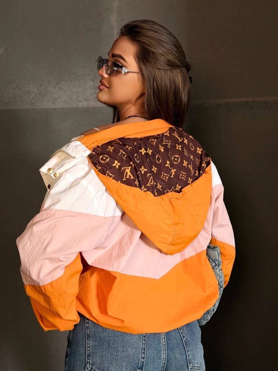легкая куртка,женская куртка,куртка,ветровка женская,windbreaker jacket