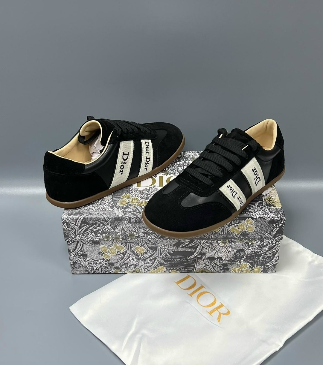 ,кроссовки женскиe,кроссовки adidas,кроссовки молодежные, женская