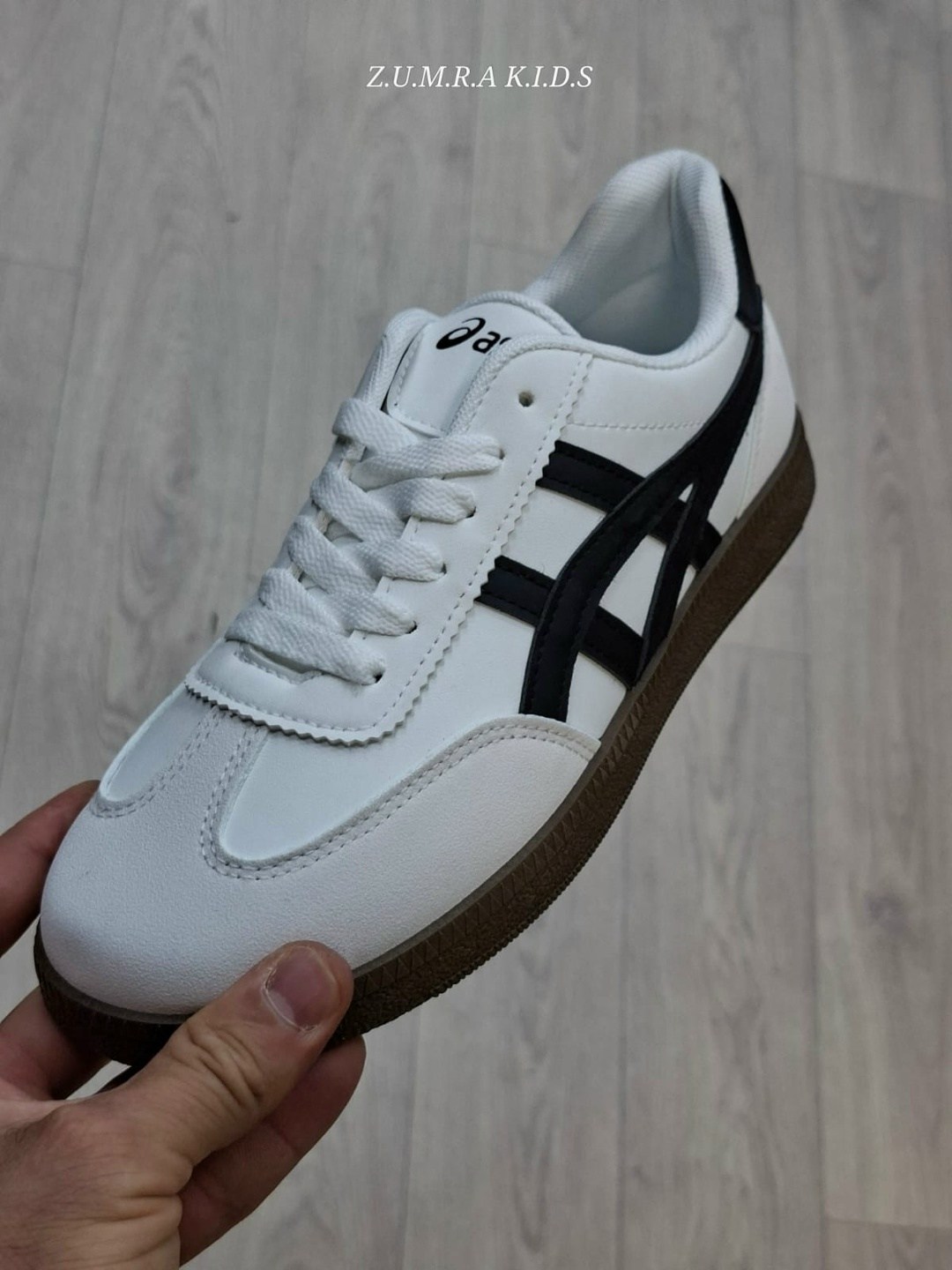 ,кроссовки onitsuka tiger,кроссовки асикс onitsuka tiger,мужские кроссовки,кроссовки asics onitsuka tiger