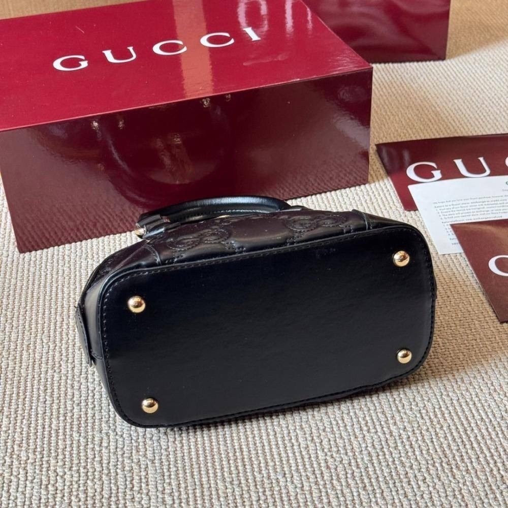 gucci сумка,женская сумка gucci,сумка гуччи,сумка шоппер гуччи,сумка gucci gg matelassé handbag черный