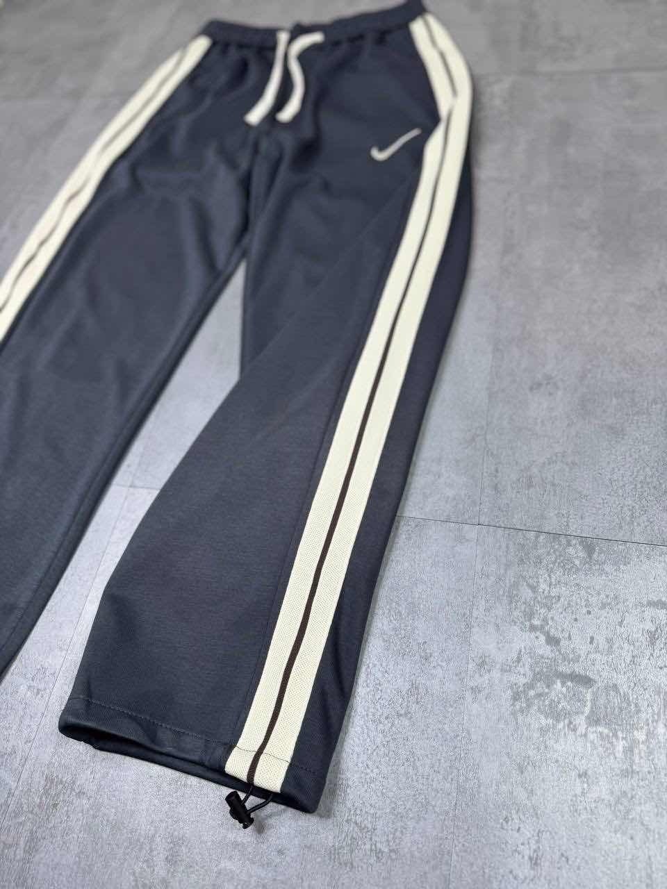 спортивные штаны мужские nike,спортивные штаны для мужчин,штаны спортивные,спортивные штаны nike,спортивные штаны мужские