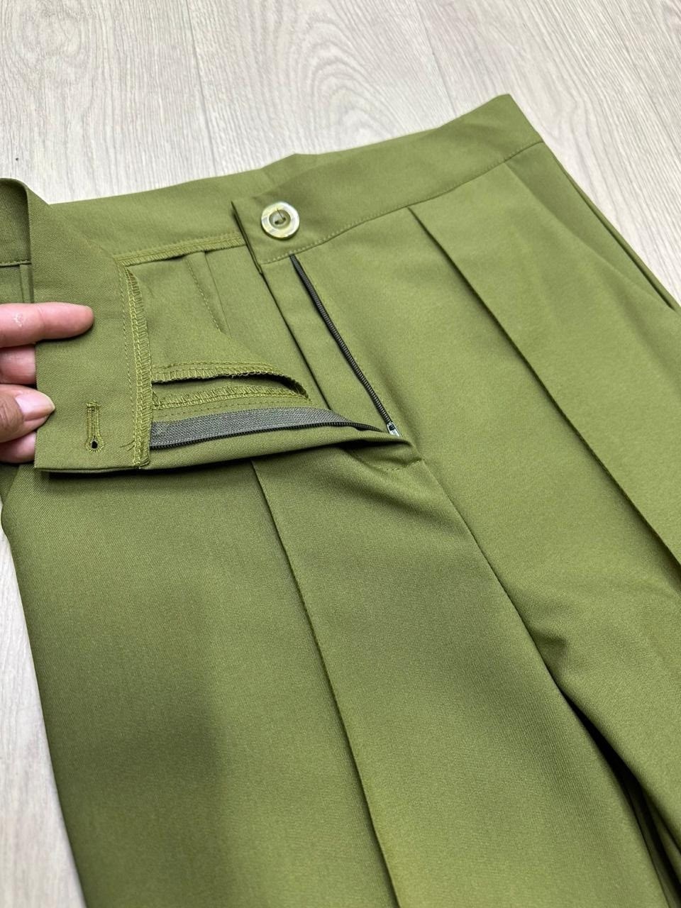 брюки клеш классические офисные grinkovskaya brand,классические брюки клеш,брюки клеш женские,брюки клеш,черные брюки клеш