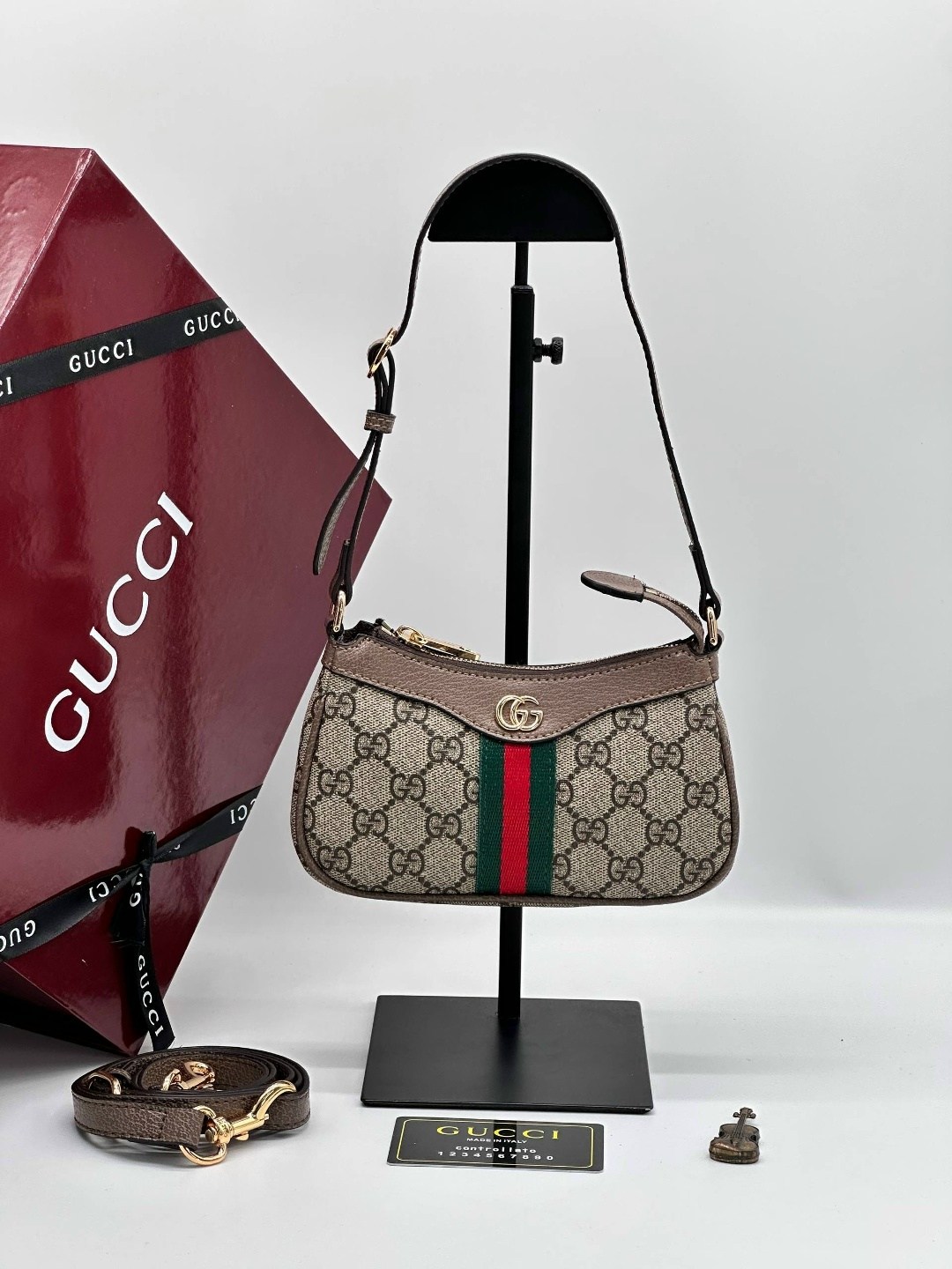 повседневная женская сумка gucci,сумка gucci,женская сумка gucci,сумка гуччи,сумка гуччи женская