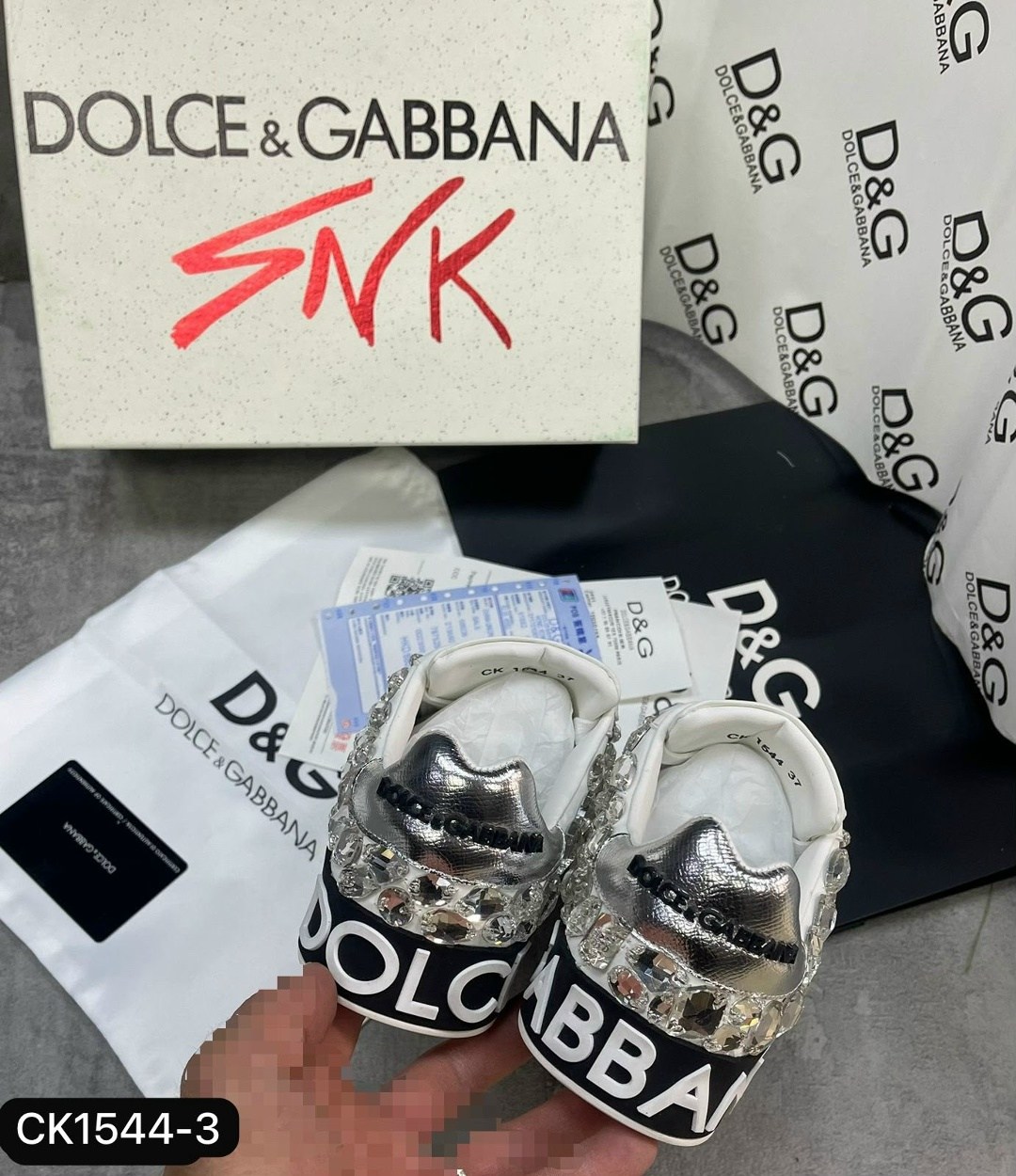 ,кроссовки dolce gabbana,кеды dolce gabbana,кроссовки dolce gabbana женские,dolce gabbana shoes