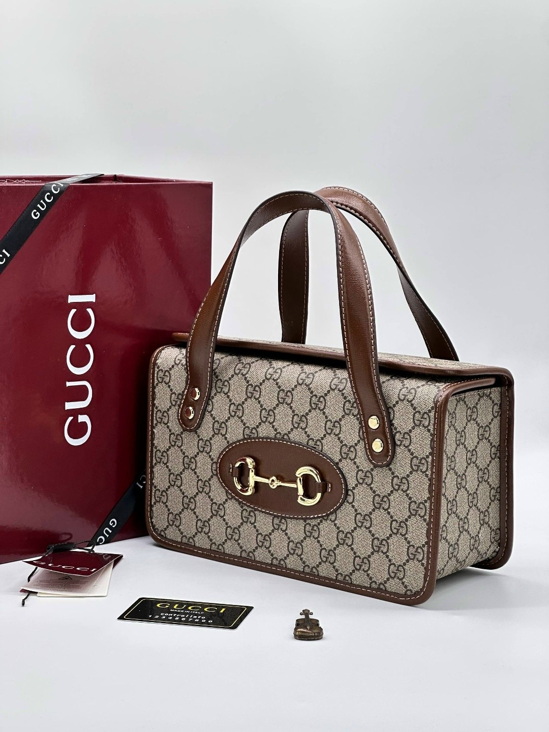 сумка gucci horsebit,женская сумка gucci,сумка женская gucci horsebit 1955,сумка gucci,женская сумка gucci horsebit