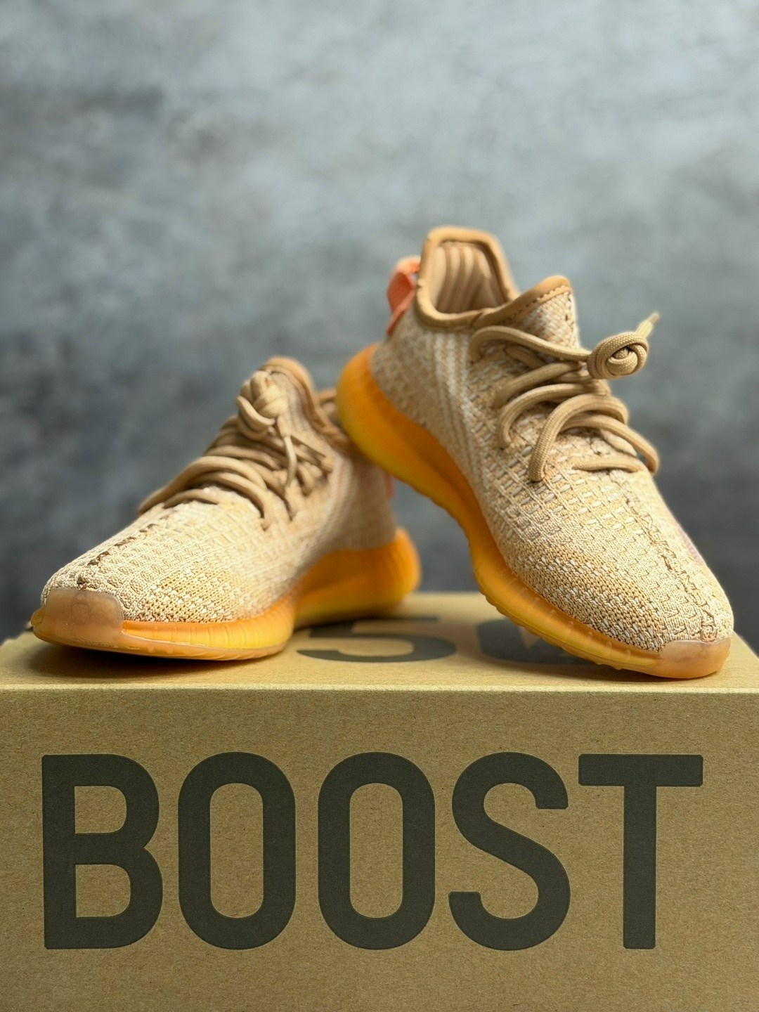 adidas yeezy boost 350 v 2,кроссовки adidas yeezy boost 350,adidas yeezy boost 350 оранжевые,adidas yeezy boost 350,yeezy boost 350 v 2