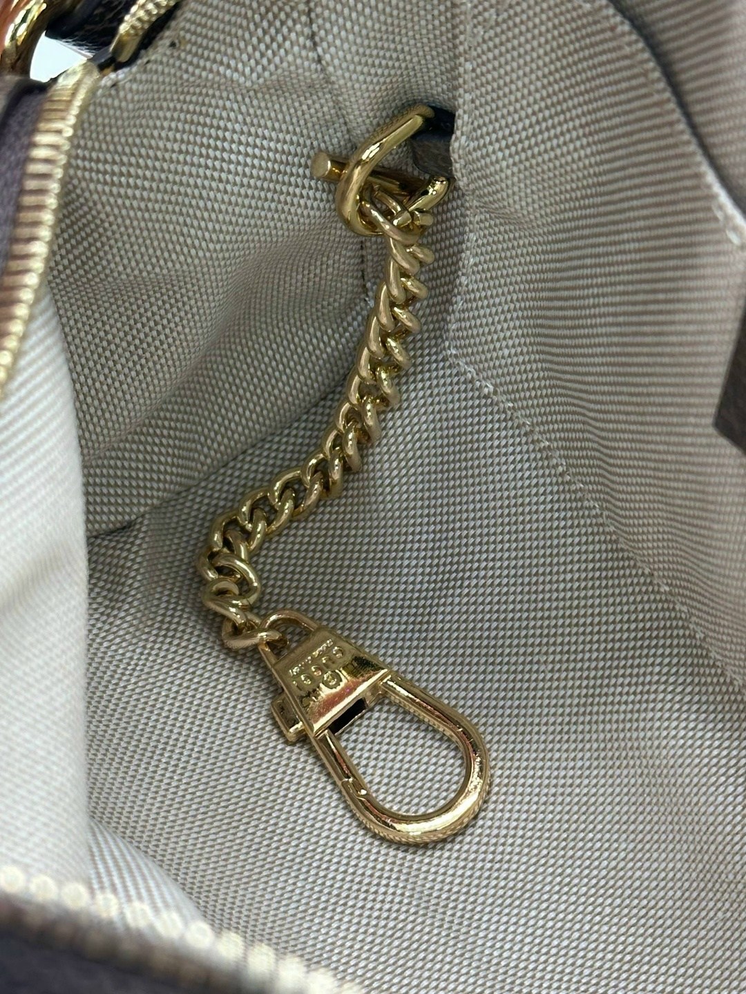 сумка gucci,поясная сумка gucci,gucci женский сумки,сумка гуччи,сумка на пояс гуччи