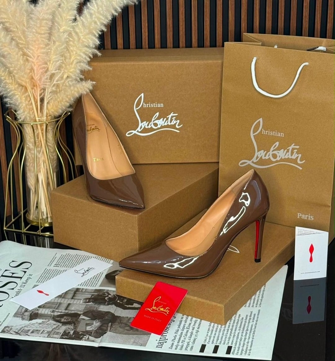 christian louboutin туфли,,christian louboutin pigalle patent black heels size 39.5,женские туфли лодочки,christian louboutin женские туфли на высоком