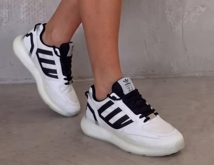 кроссовки, женская,женские кроссовки,кроссовки adidas,кроссовки адидас