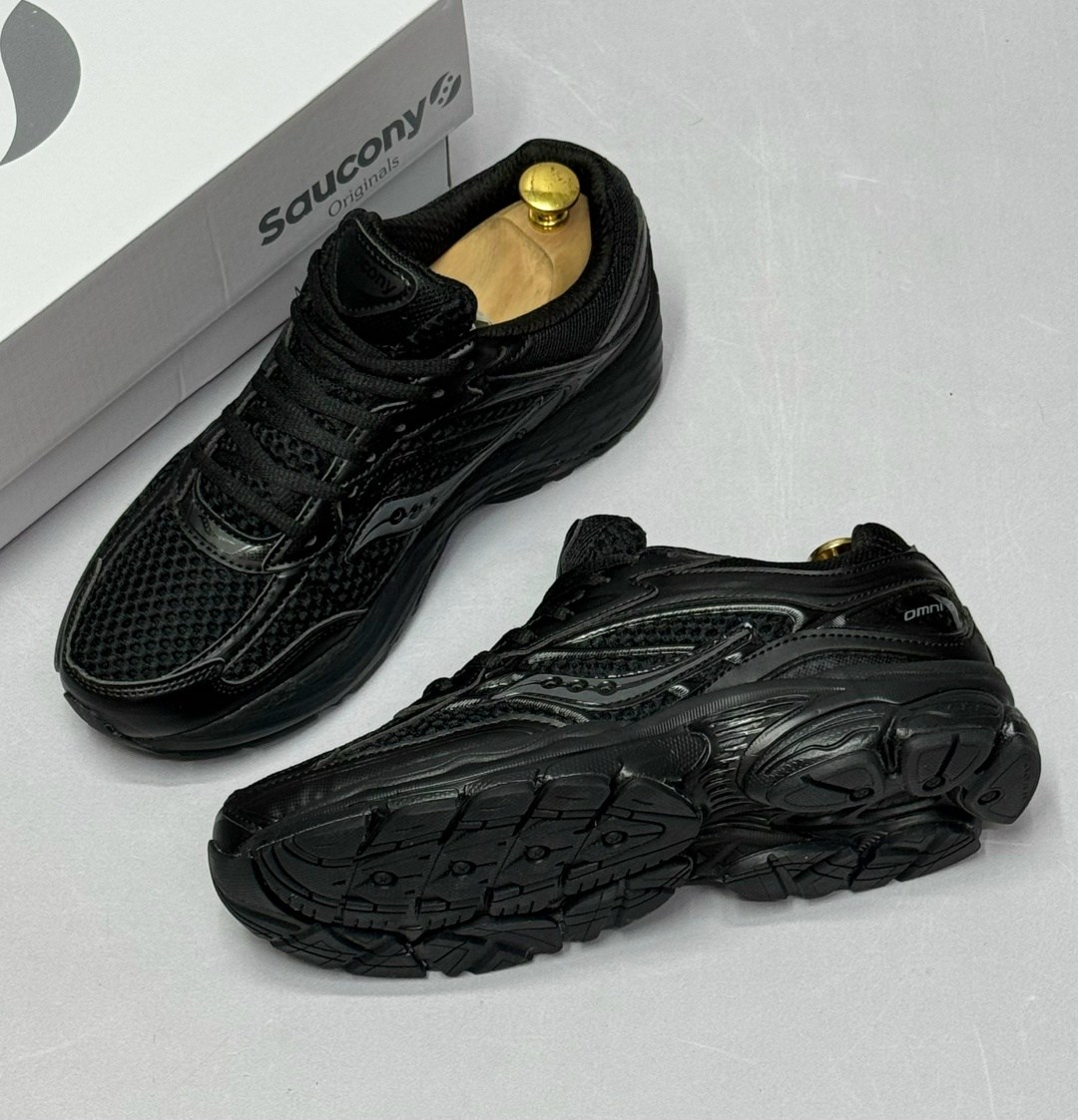 saucony progrid triumph 4,кроссовки saucony,кроссовки,кроссовки мужские saucony,кроссовки saucony progrid triumph 4