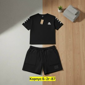 Костюм