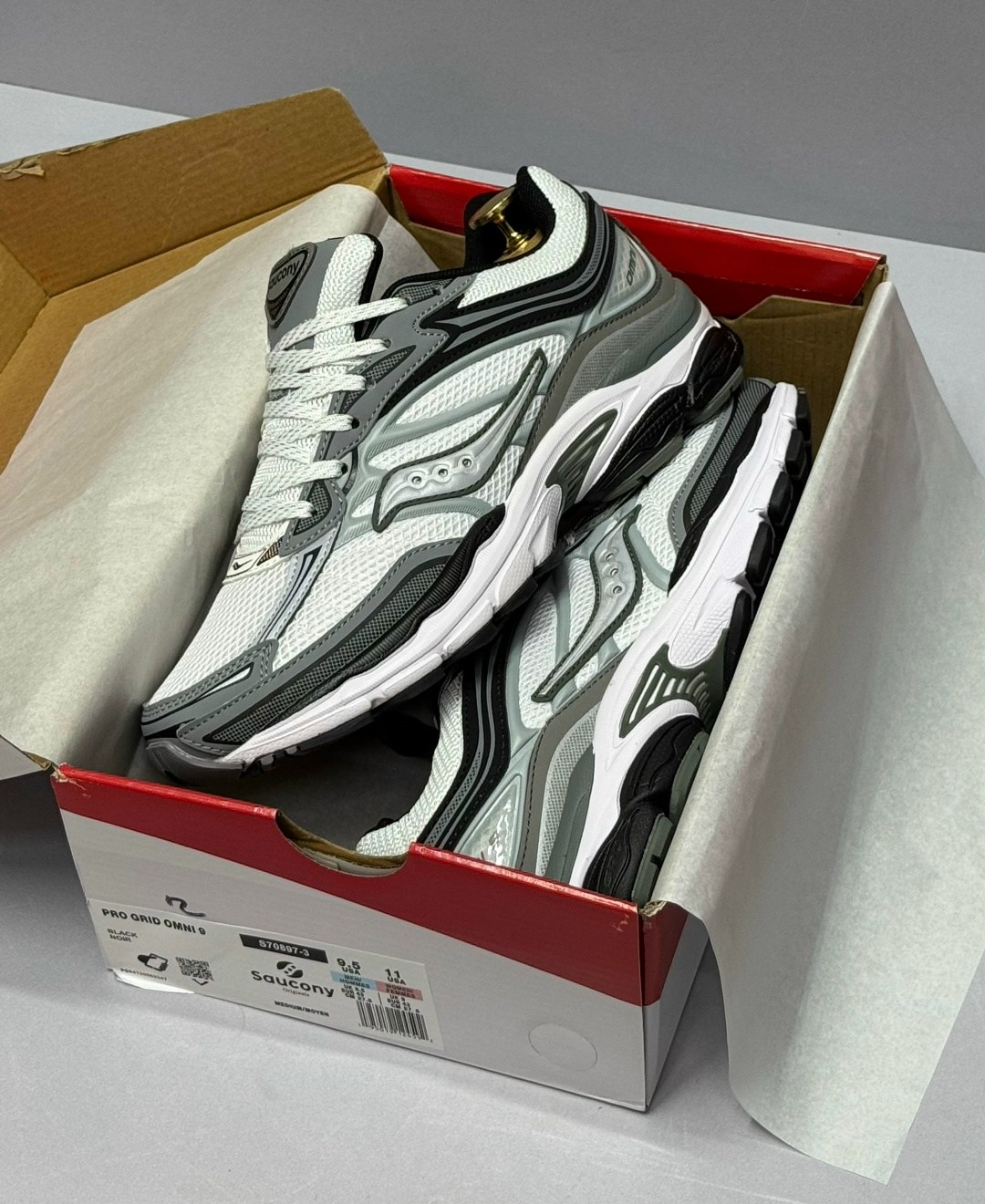 кроссовки saucony progrid omni 9,кроссовки saucony,saucony progrid omni 9,saucony progrid triumph 4,мужские кроссовки saucony