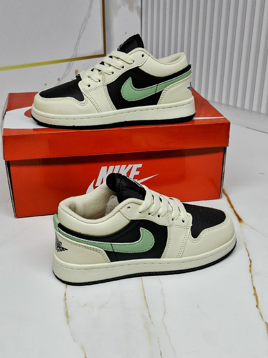 кроссовки,,женские кроссовки,кроссовки модные,кроссовки nike air jordan