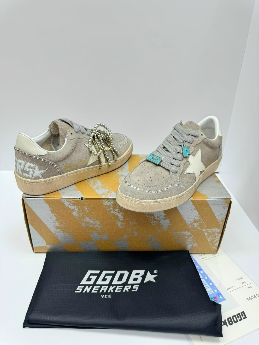 golden goose кроссовки,кеды golden goose,,замшевые кеды,кроссовки golden goose wmns superstar ice silver кремовые