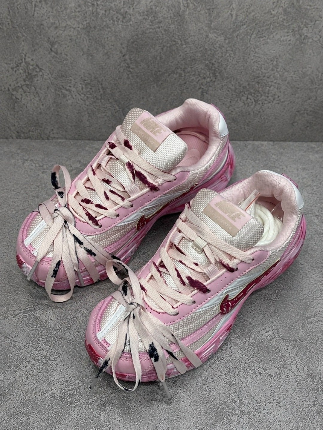 кроссовки nike женские,кроссовки nike initiator pink,женские беговые кроссовки nike initiator ярко-розовый,кроссовки nike initiator розовый,кроссовки nike initiator pink custom