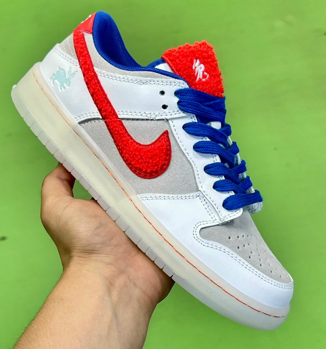 x nike air force 1 low,кроссовки,кросcовки nike air force 1,кроссовки белые с рисунком кастом nike air force kaws ручная роспись,nike air force 1