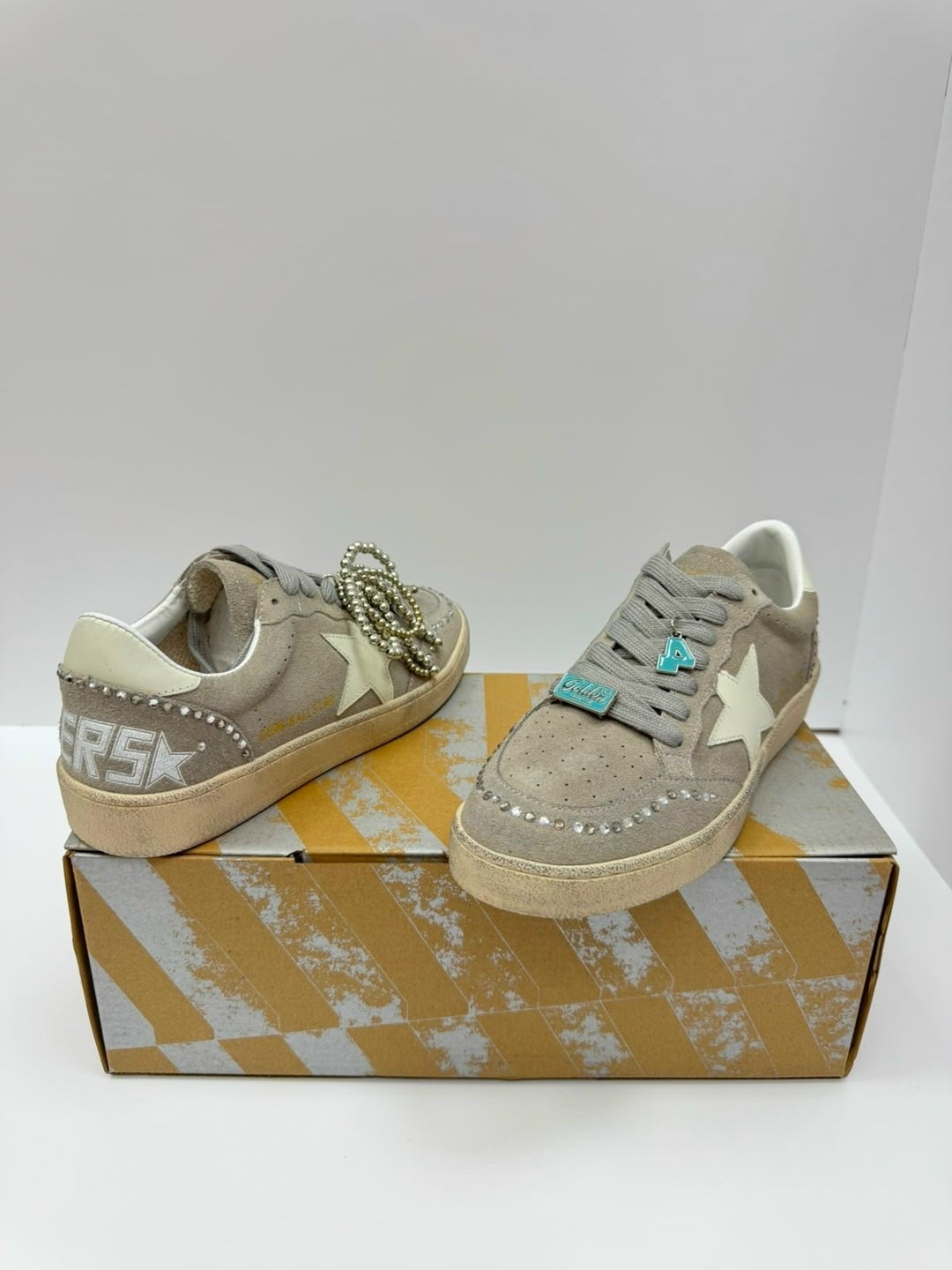 golden goose кроссовки,кеды golden goose,,замшевые кеды,кроссовки golden goose wmns superstar ice silver кремовые