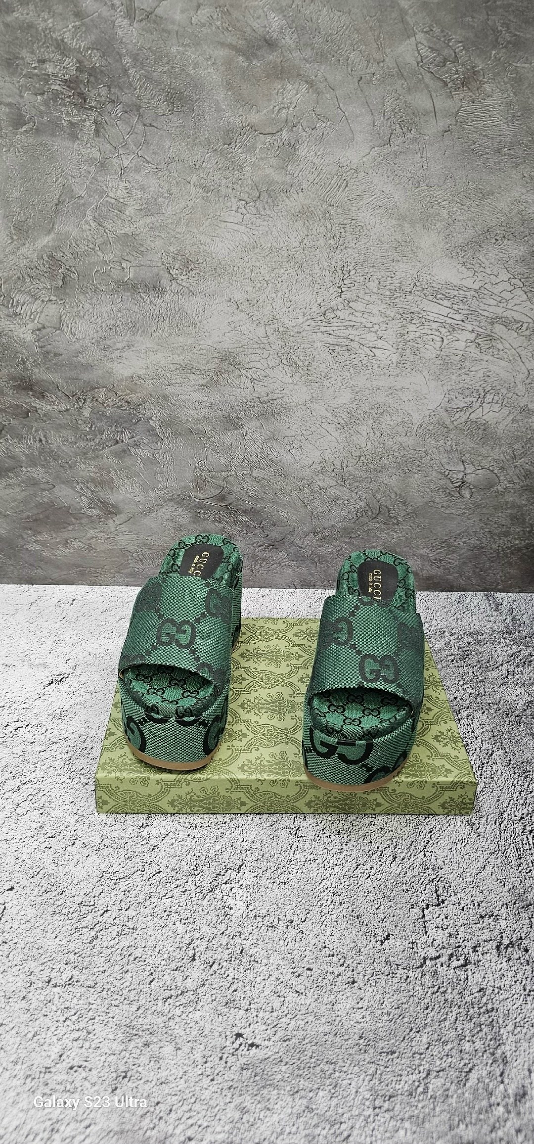 шлепки гуччи женские текстильные,,тапочки gucci,шлепки гуччи,шлепанцы gucci