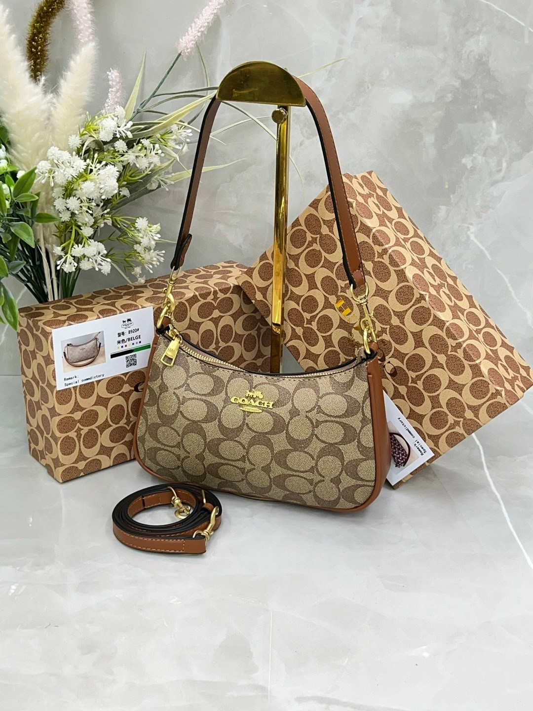 coach сумка,женская сумка coach,женская сумка,coach сумка на плечо,сумка