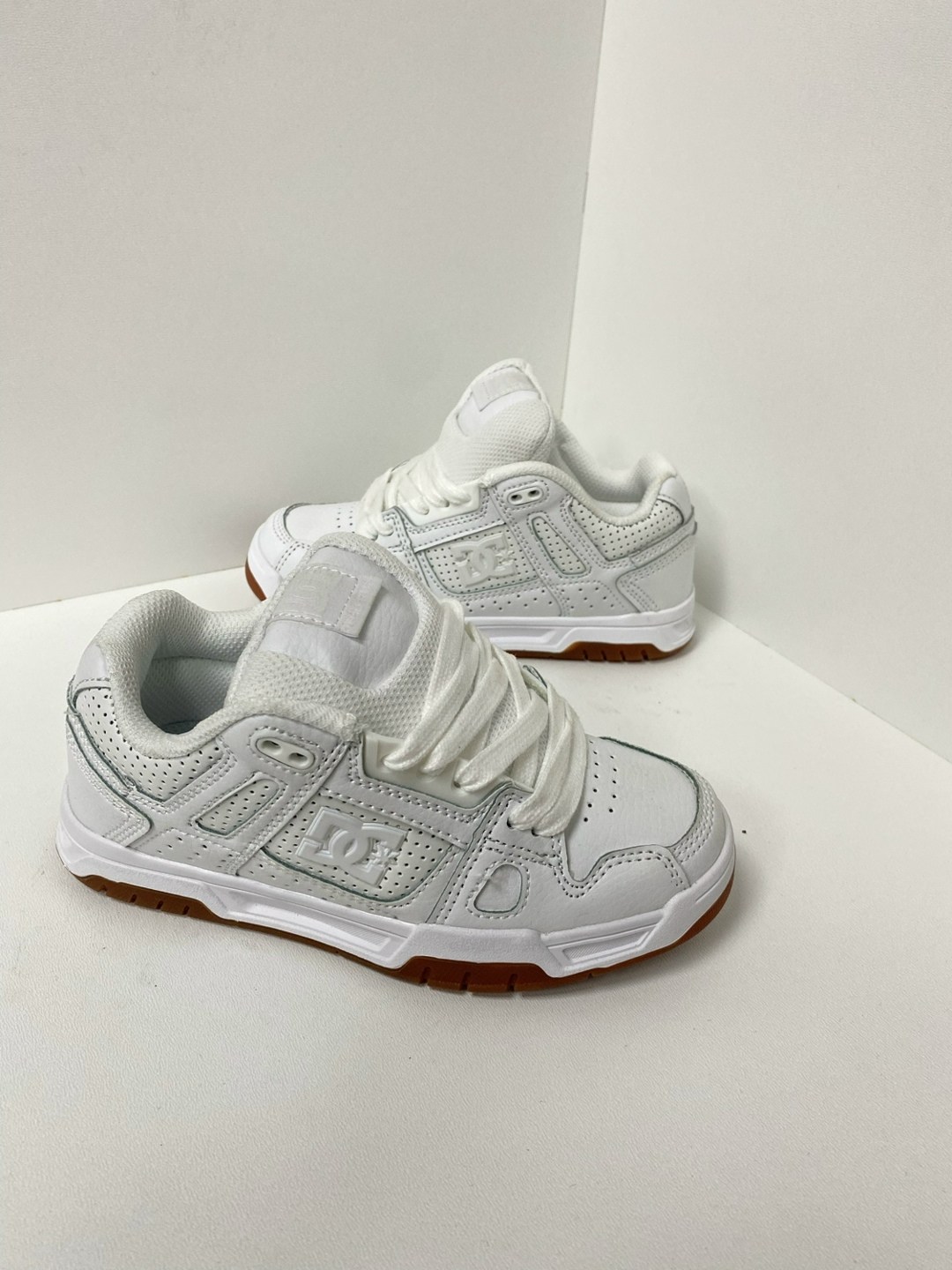 кроссовки puma,кроссовки puma 180,кроссовки женские puma,женские кроссовки puma 180,пума 180 белые