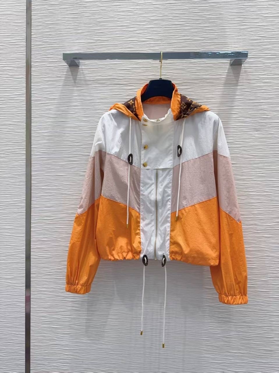 легкая куртка,женская куртка,куртка,ветровка женская,windbreaker jacket